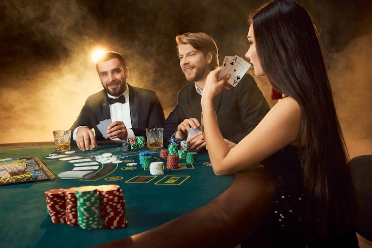 Antarmuka Infinite Blackjack di yelan menampilkan dealer langsung dan area taruhan multiple pemain